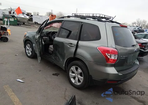2015 Subaru Forester 2.5I Premium z USA, uszkodzony, nr VIN JF2SJADC4FH579635